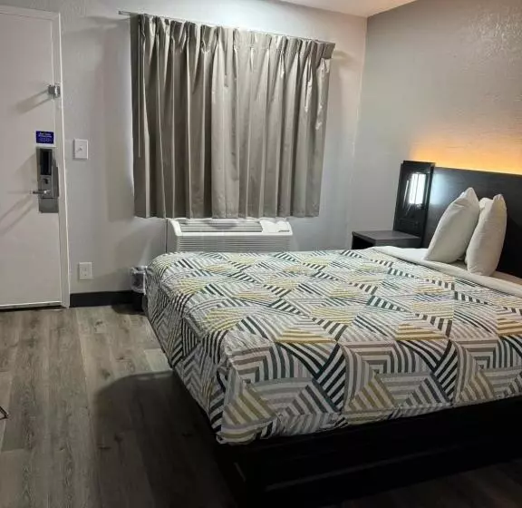身障者適用スタンダードルーム, Motel 6 Bradenton, Fl