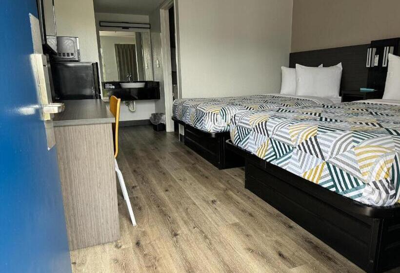 デラックスの4人部屋, Motel 6 Bradenton, Fl