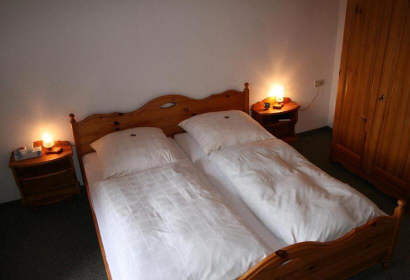 Номер Стандарт, Gästehaus Am Berg