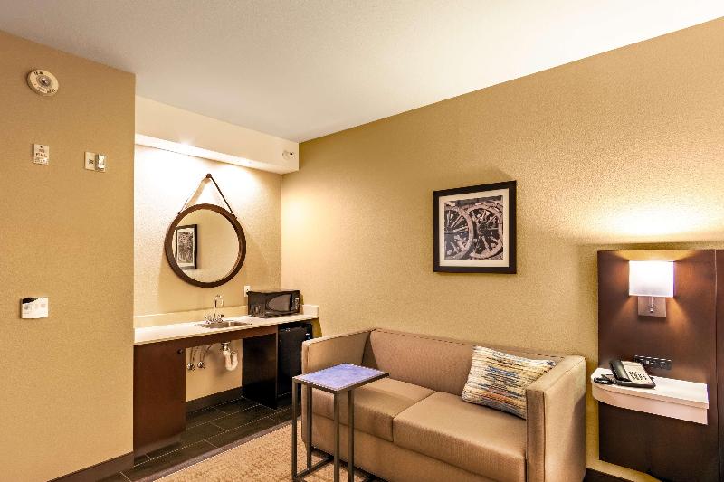 스탠다드 스튜디오 킹침대, Hampton Inn Laramie