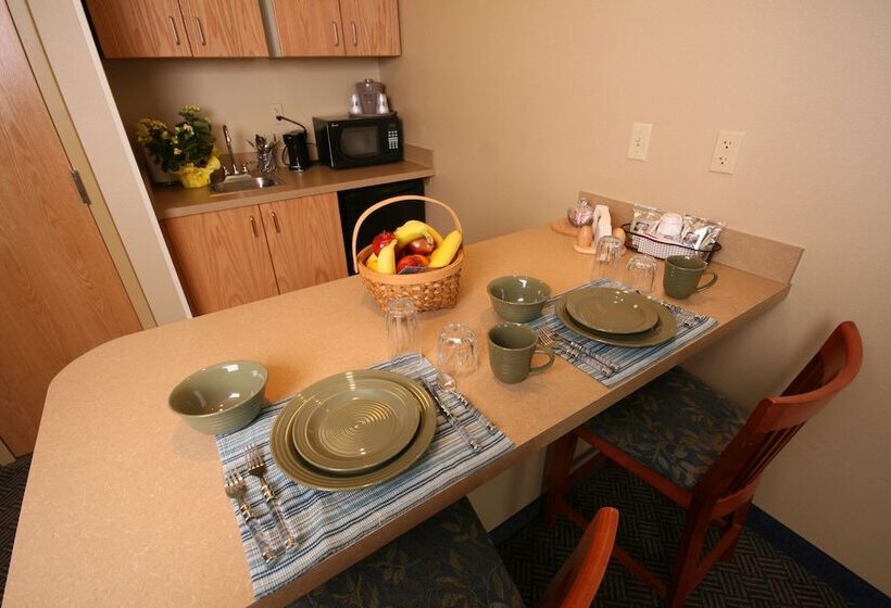 سوئیت با وان آب گرم, Hampton Inn Rutland