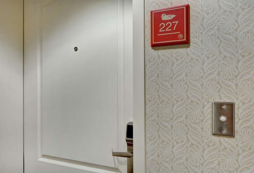 适合残疾人士使用的套间, Homewood Suites Fredericksburg