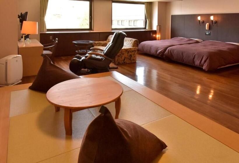 行政房间, Kanronomori