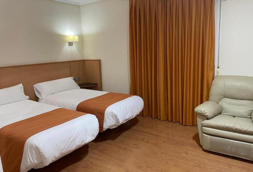 اتاق استاندارد, Malena