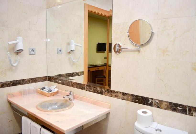 اتاق استاندارد, Malena