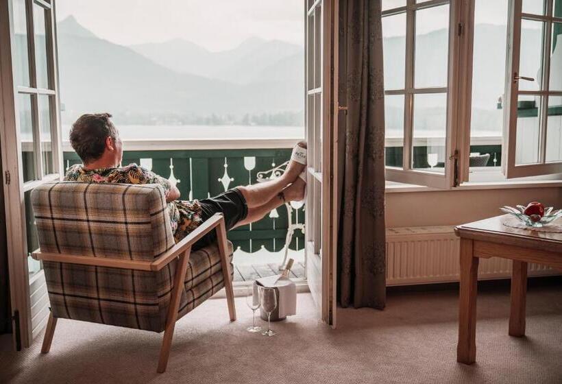 Standard Værelse Søudsigt, Peter