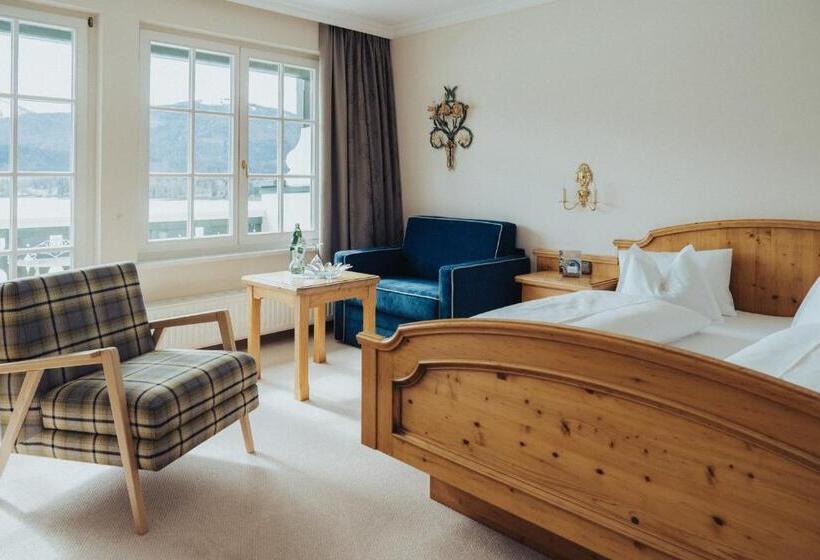 Standard Værelse Søudsigt, Peter