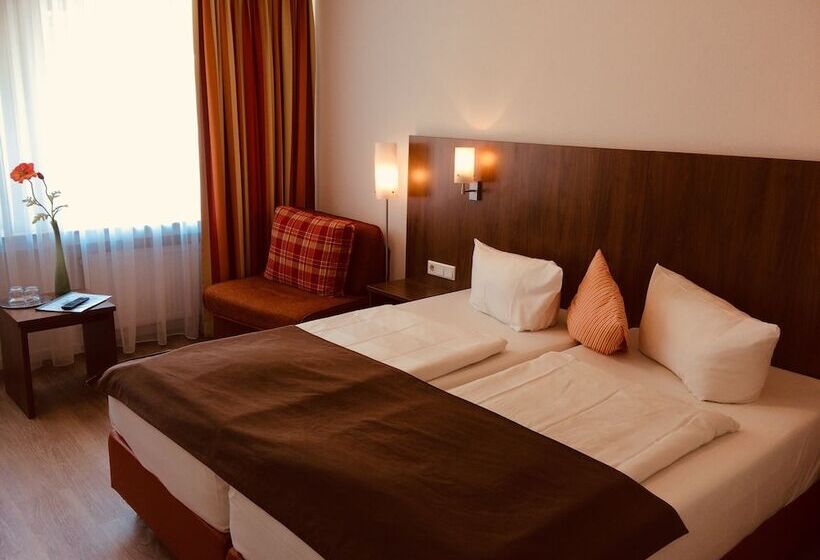 스탠다드 룸, Triton