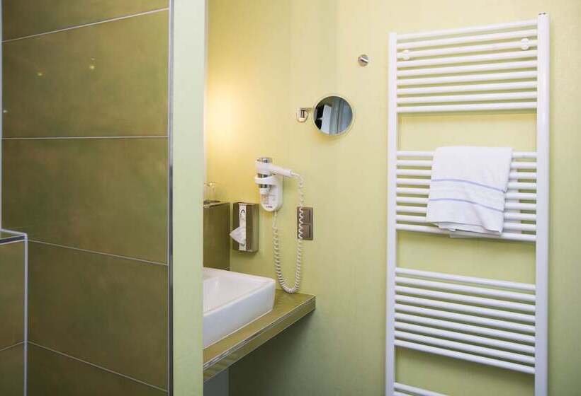 غرفة سوبيريور, Waldidyll Rabenhorst