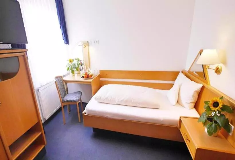 Economy Yhden Hengen Huone, Kohlers Hotel Engel