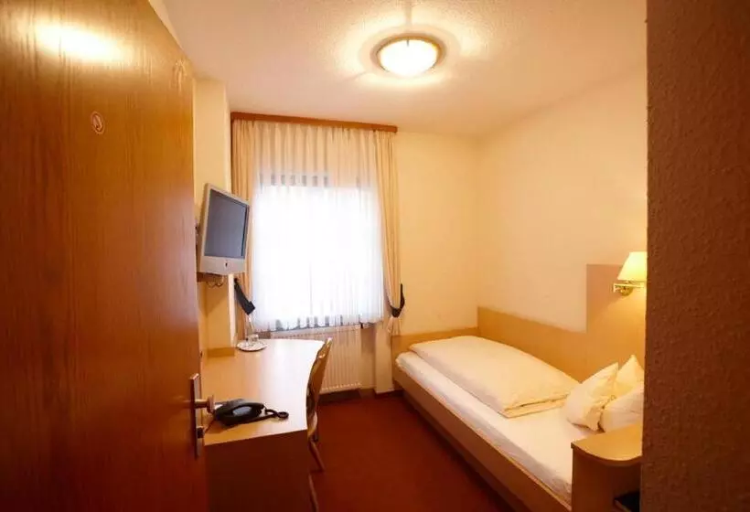 Economy Yhden Hengen Huone, Kohlers Hotel Engel