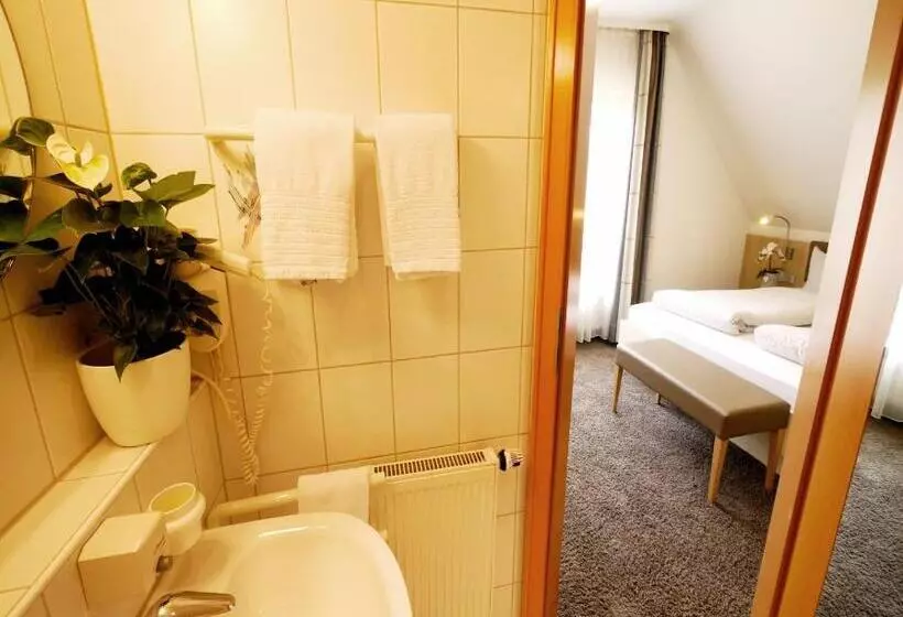 Bisneshuone, Kohlers Hotel Engel