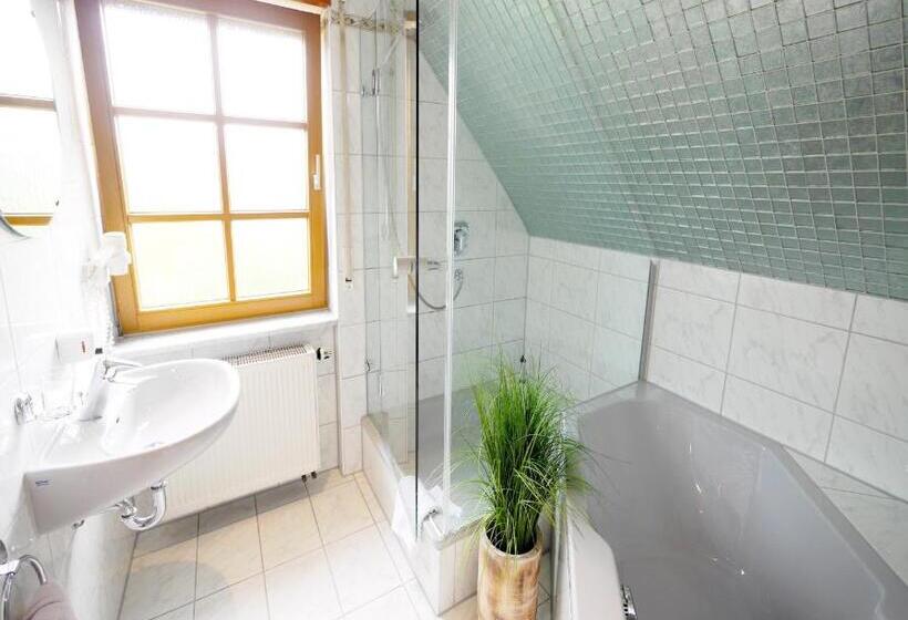 주니어 스위트, Kohlers Hotel Engel