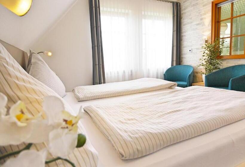 Полулюкс, Kohlers Hotel Engel