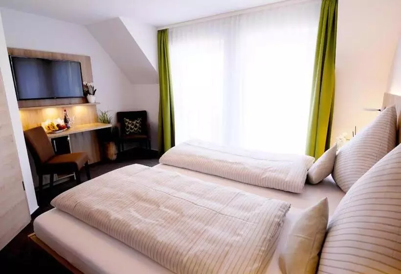 Superior-huone, Kohlers Hotel Engel