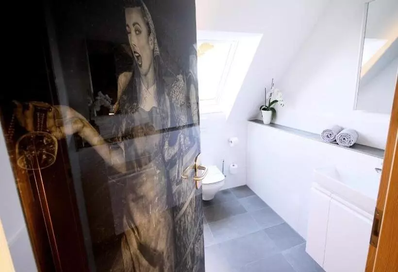 Sviitti, Kohlers Hotel Engel