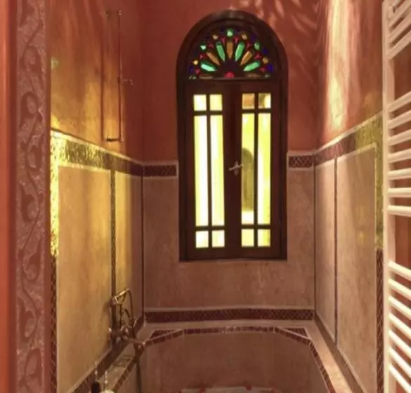 エクゼクティブスイート, Mumtaz Mahal