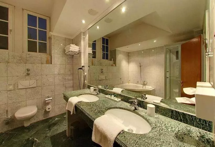 سوییت لوکس, Schlosshotel Grünwald