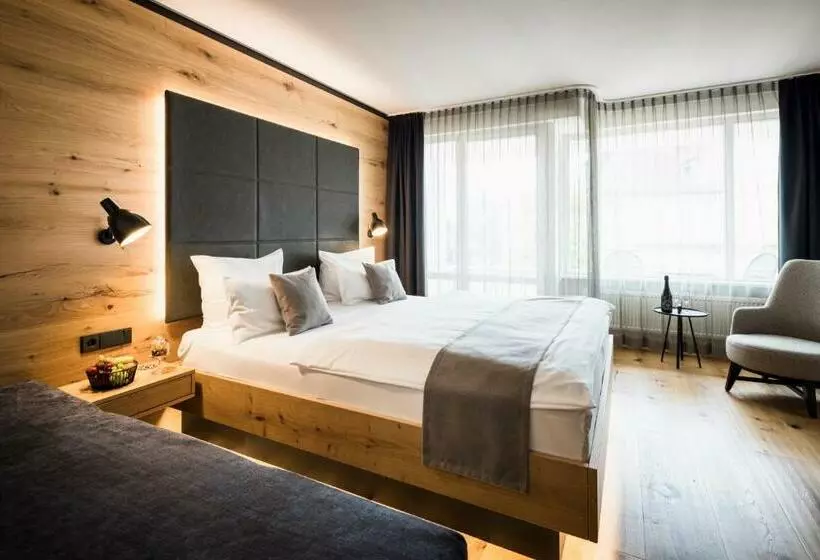 Comfort-huone, Wirthshof Hotel & Chalets
