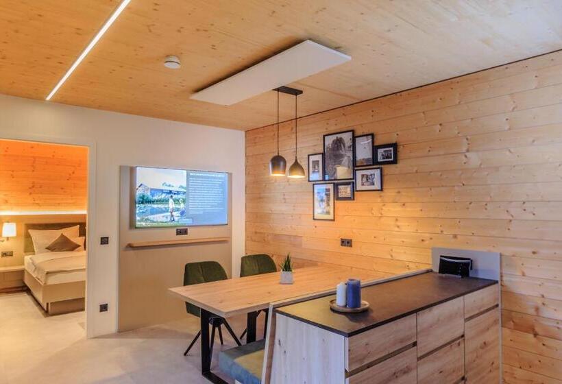 Шале 1 Спальня, Wirthshof Hotel & Chalets