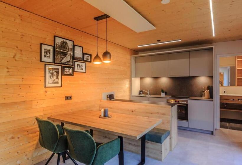 Шале 1 Спальня, Wirthshof Hotel & Chalets