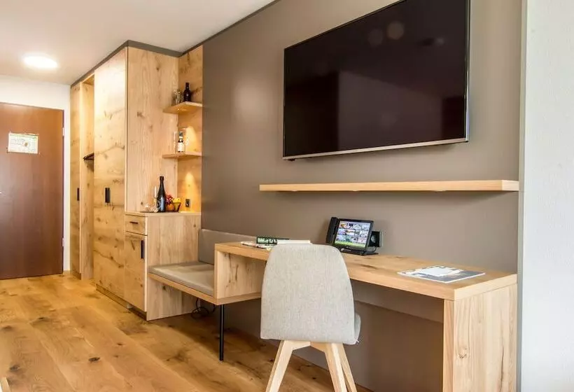 Comfort-huone, Wirthshof Hotel & Chalets