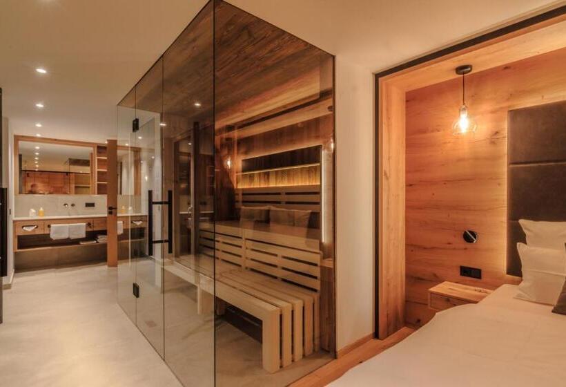 Шале 1 Спальня, Wirthshof Hotel & Chalets