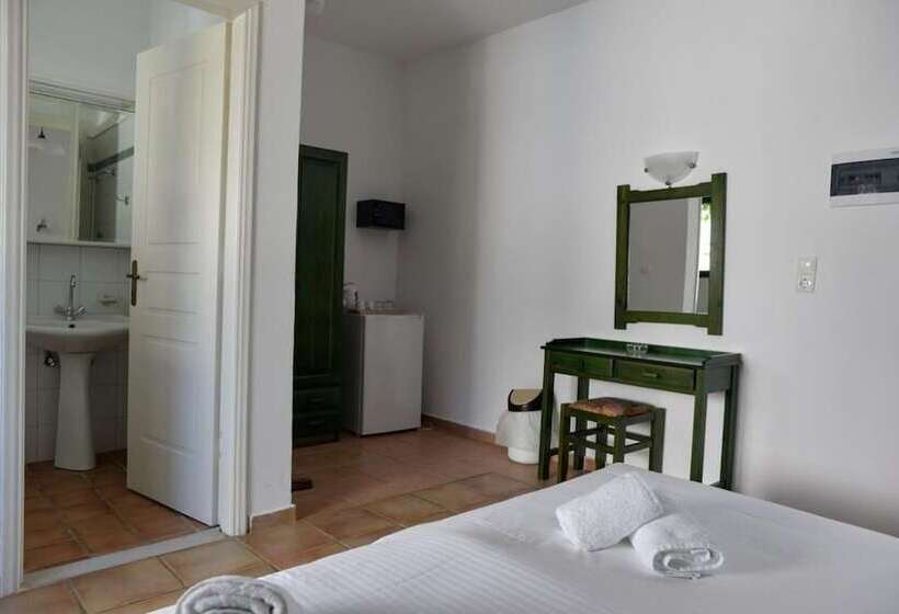 Студия Стандарт, Eva Suites & Apartments