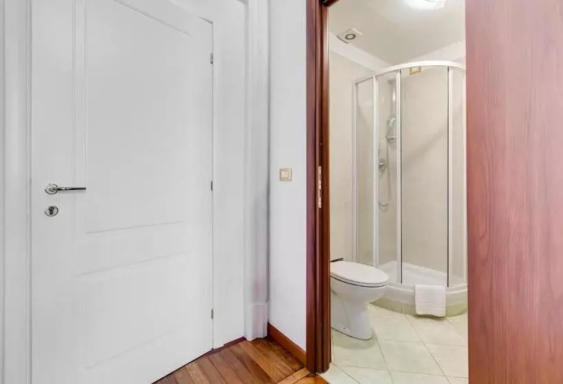 اتاق سوپریور سه تخته, Affreschi Su Roma Luxury B&b