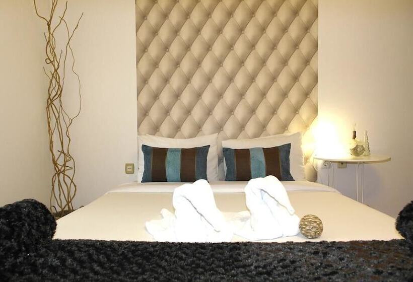 Номер Стандарт, Pensao Central