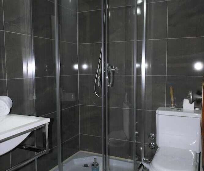 Номер Стандарт Трехместный, Pensao Central