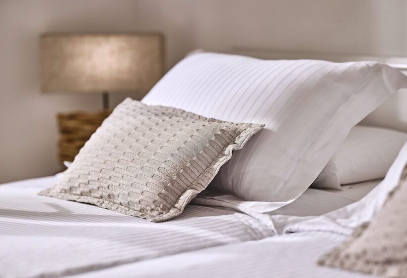 Номер Комфорт, Capetan Giorgantas