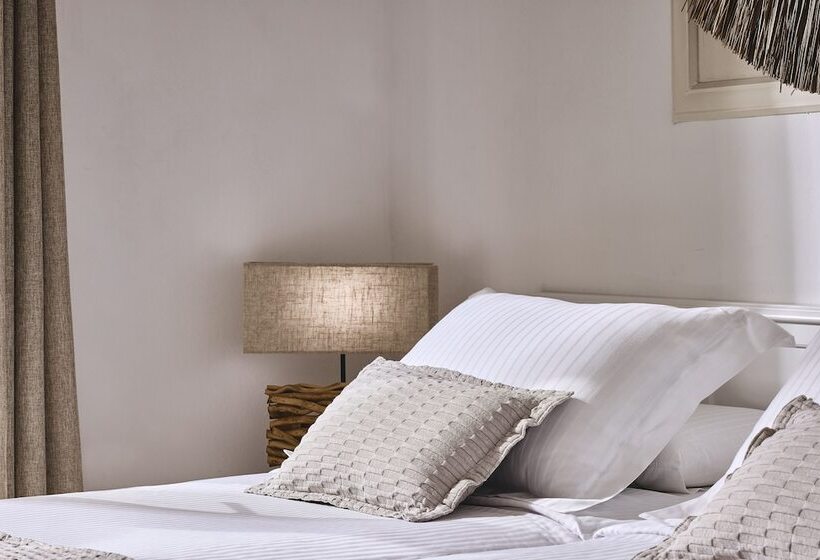 Номер Комфорт, Capetan Giorgantas