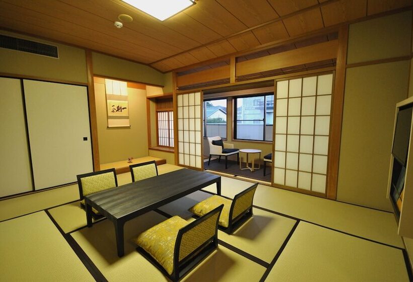 اتاق استاندارد, Gion Ryokan Karaku