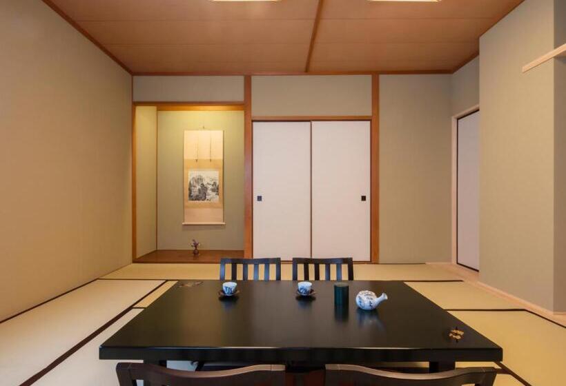 اتاق سوپریور, Gion Ryokan Karaku