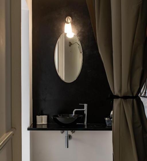 اتاق لوکس سه تخته, Intra  Residenza In Trastevere