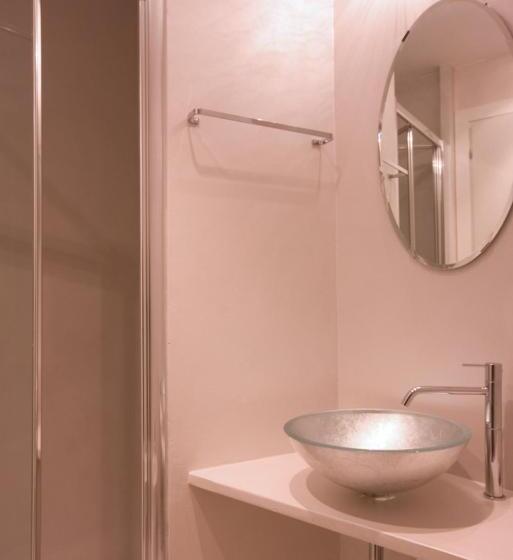 غرفة ديلوكس ثلاثية, Intra  Residenza In Trastevere