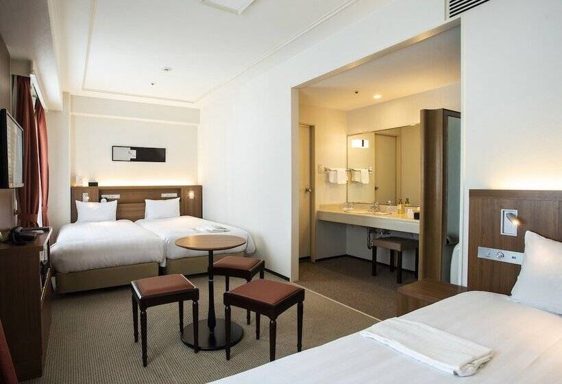 标准三人间, New Hankyu Osaka Annex