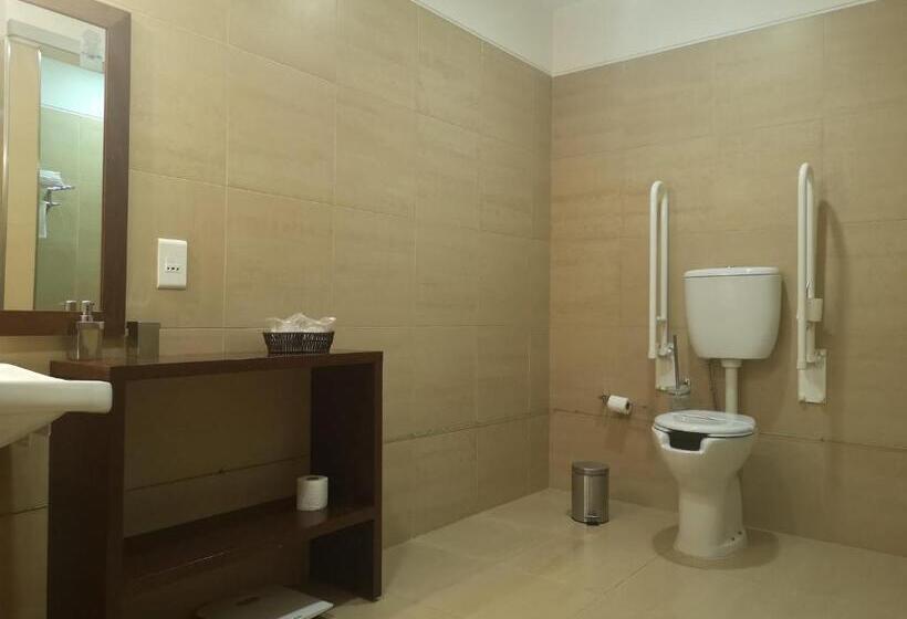 适合残疾人使用的标准间, Portas De Santa Rita