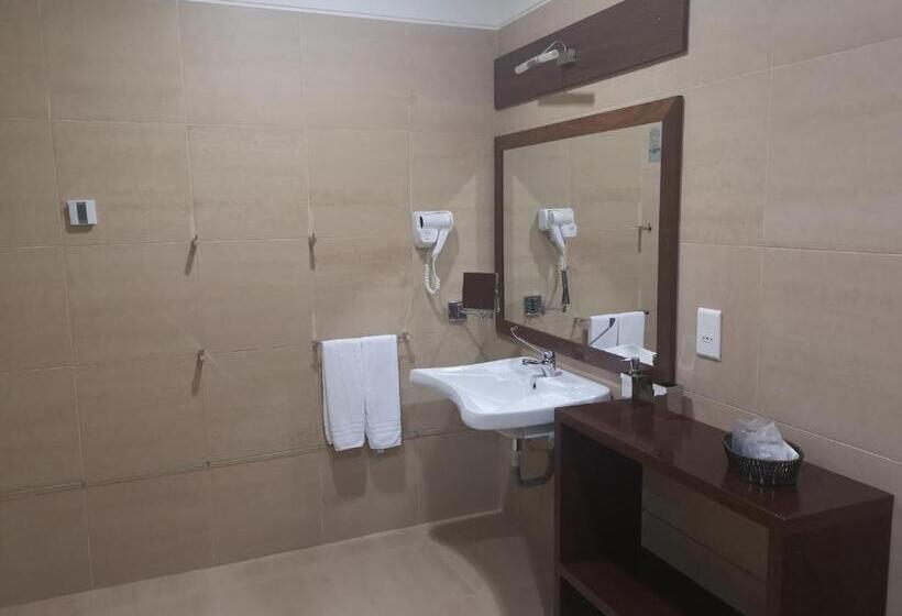 适合残疾人使用的标准间, Portas De Santa Rita