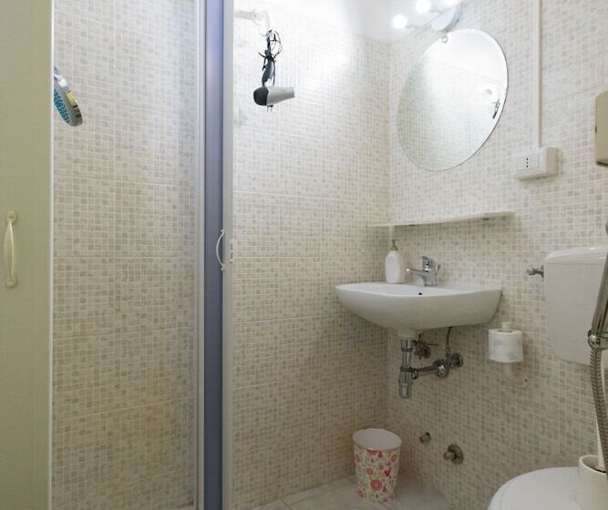 חדר סטנדרט, Quo Vadis Roma 2