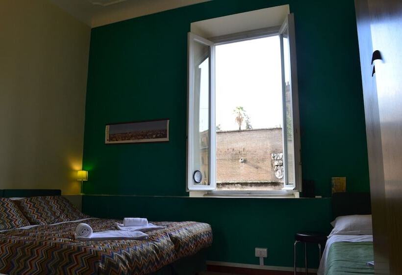 חדר סטנדרט לשלושה, Quo Vadis Roma 2