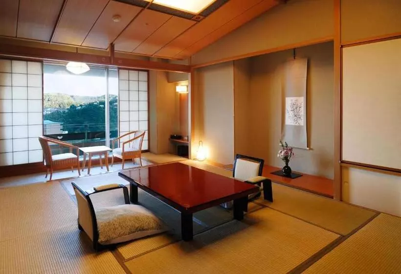 Standard-huone, Seizan Yamato