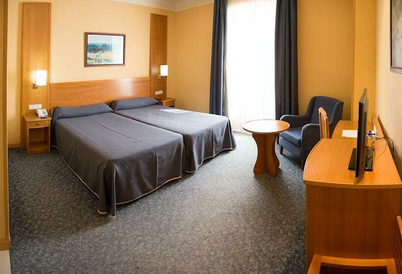 غرفة قياسية, Torreluz Senior