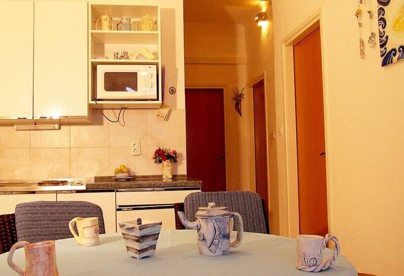 דירת קומפורט חדר שינה 1, Villa Pape