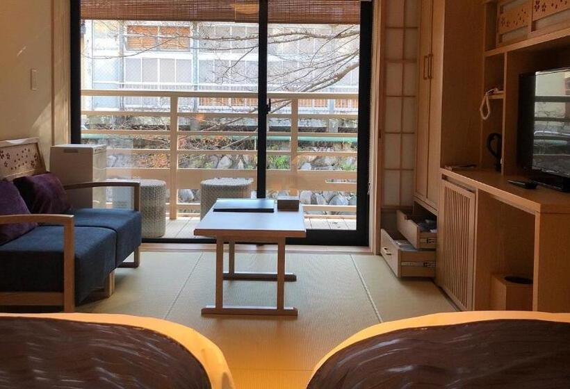 テラス付きスタンダードルーム, Yukairo Kikuya