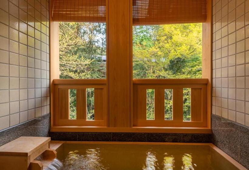 スタンダードルーム, Yukairo Kikuya