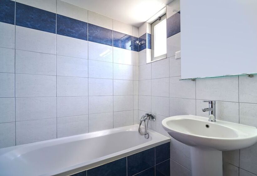 استوديو سوبيريور مطل على البحر, Sunrise Village Hotel   All Inclusive