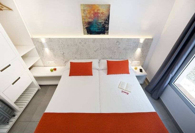 דירת חדר נוף לים, Ura Lara Adults Only