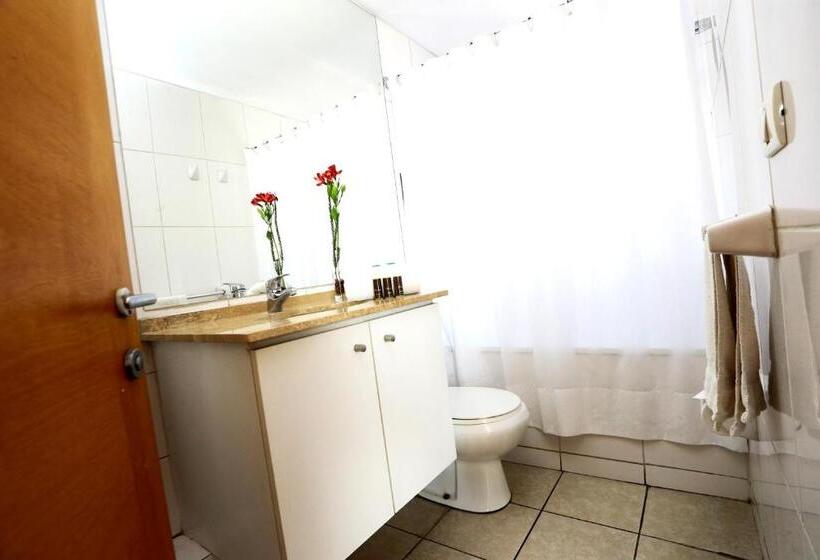 带2个卧室的公寓, Versalles Suites